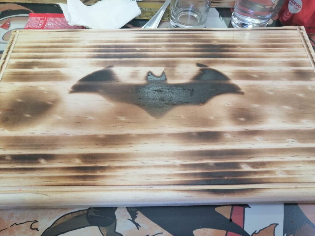 Comics Burger tabla Batman